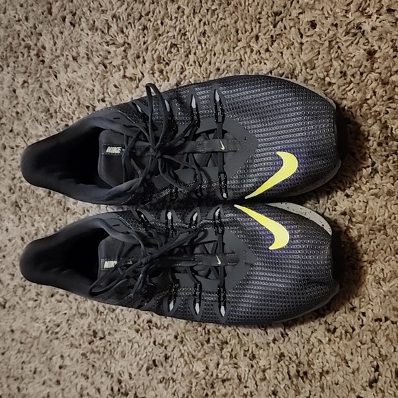 Nike running shoes - Picture 2 of 7
